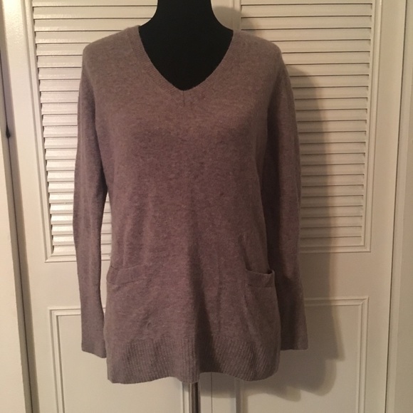 J.Crew black label v-neck sweater - Picture 1 of 8
